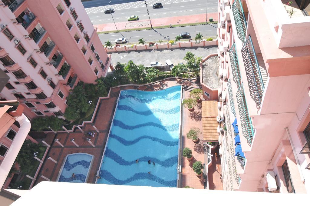 Marina Court Kota Kinabalu- Bigger Group Stay Together- 6 Bedroom Apartments 外观 照片