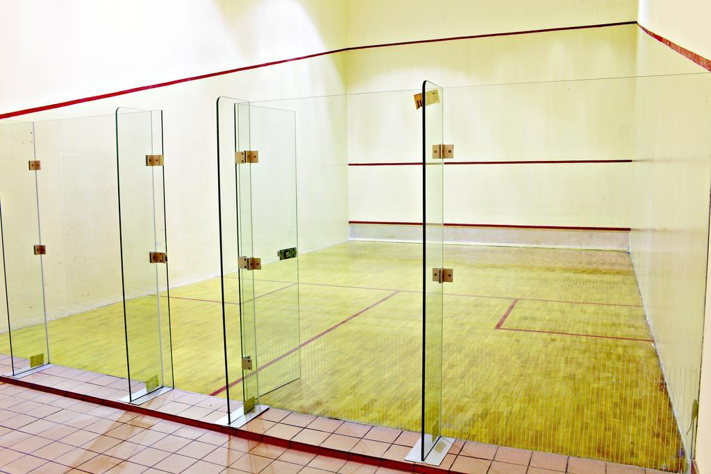 Marina Court Kota Kinabalu- Bigger Group Stay Together- 6 Bedroom Apartments 外观 照片