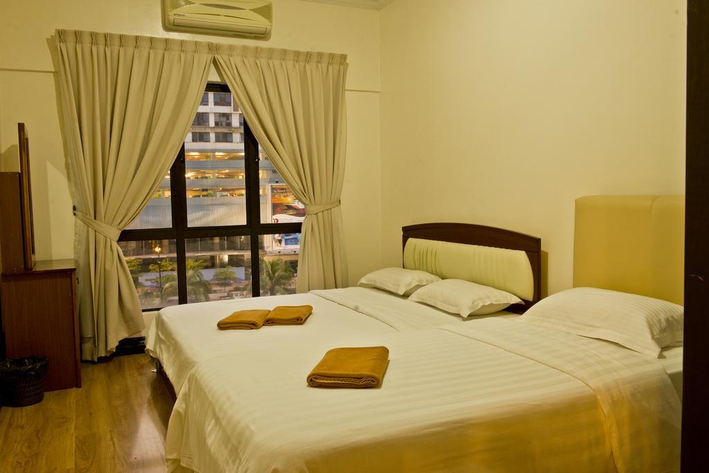Marina Court Kota Kinabalu- Bigger Group Stay Together- 6 Bedroom Apartments 外观 照片