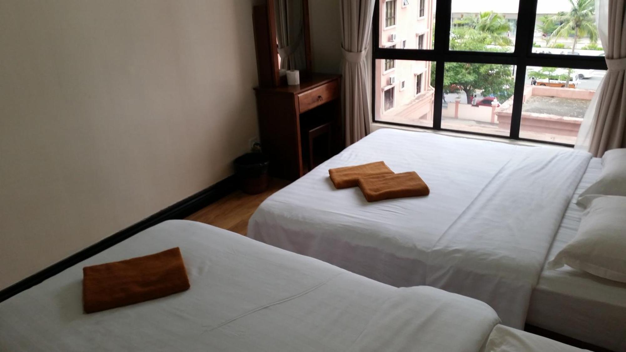 Marina Court Kota Kinabalu- Bigger Group Stay Together- 6 Bedroom Apartments 外观 照片