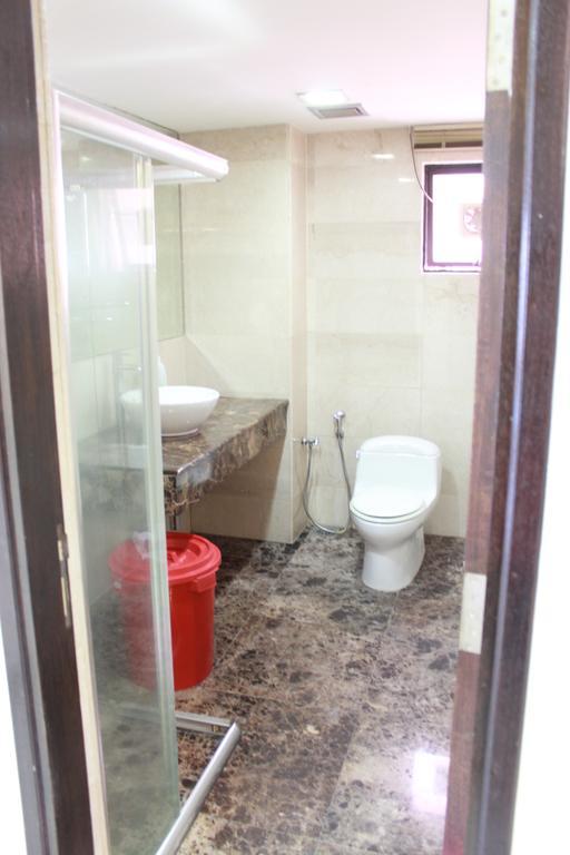 Marina Court Kota Kinabalu- Bigger Group Stay Together- 6 Bedroom Apartments 外观 照片